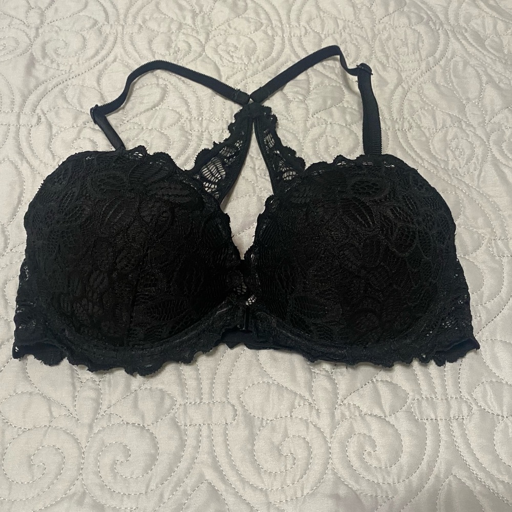 Victoria’s Secret pink, 32D date racer back bra